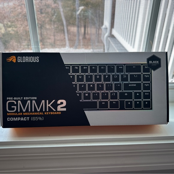 Glorious GMMK2 60% Keybored - Picture 1 of 3